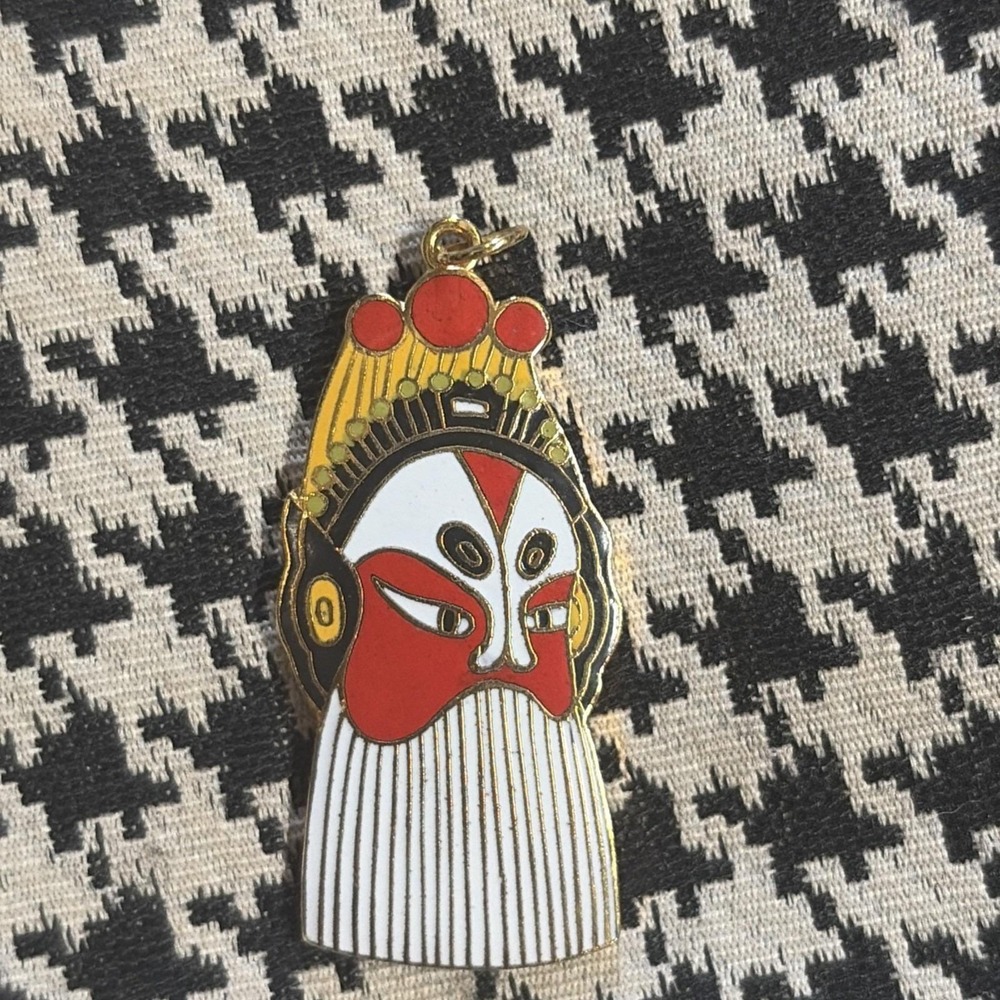 Vintage Chinese Beijing Opera Mask Enamel Pendant Gold Tone Bearded Character